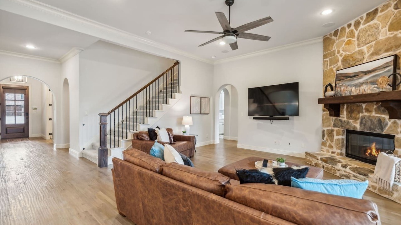 Photo of Livingroom in Prosper