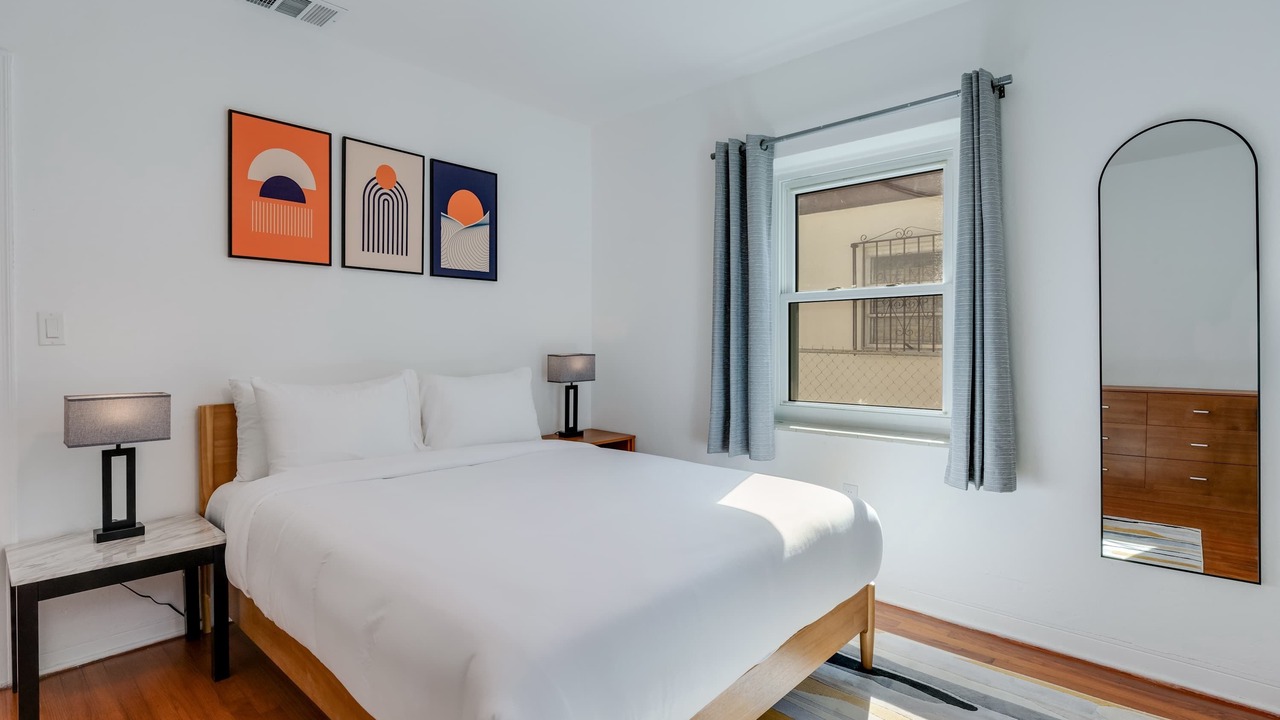 Photo of Bedroom in The Roads