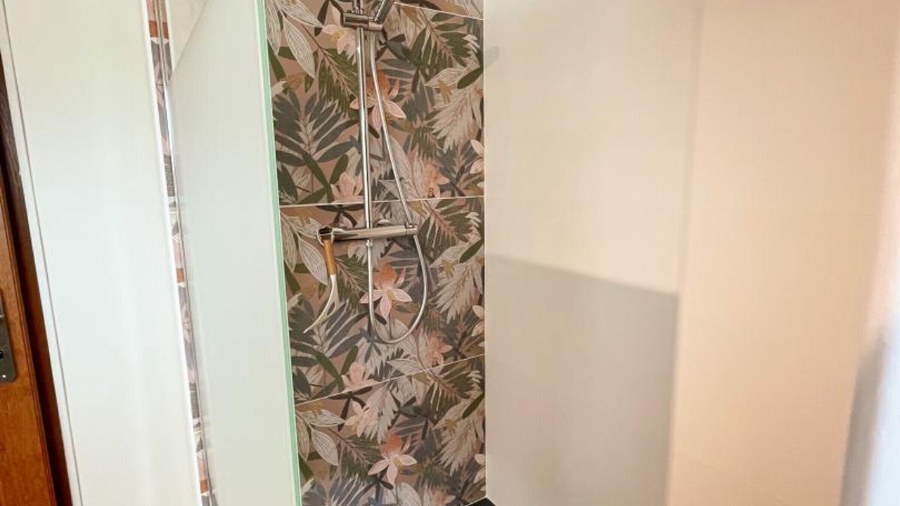 Photo of Bathroom in Chedigny