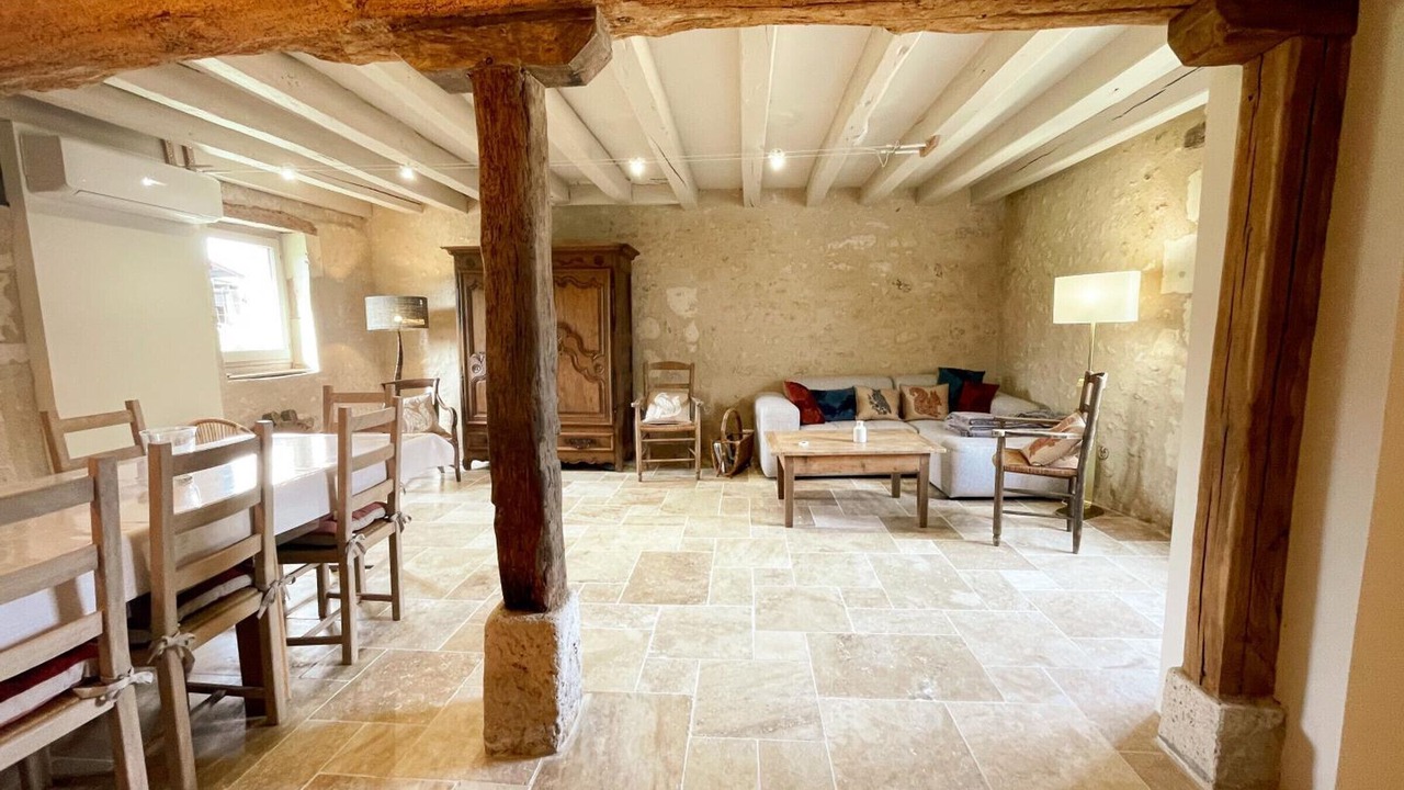 Photo of Livingroom in Chedigny