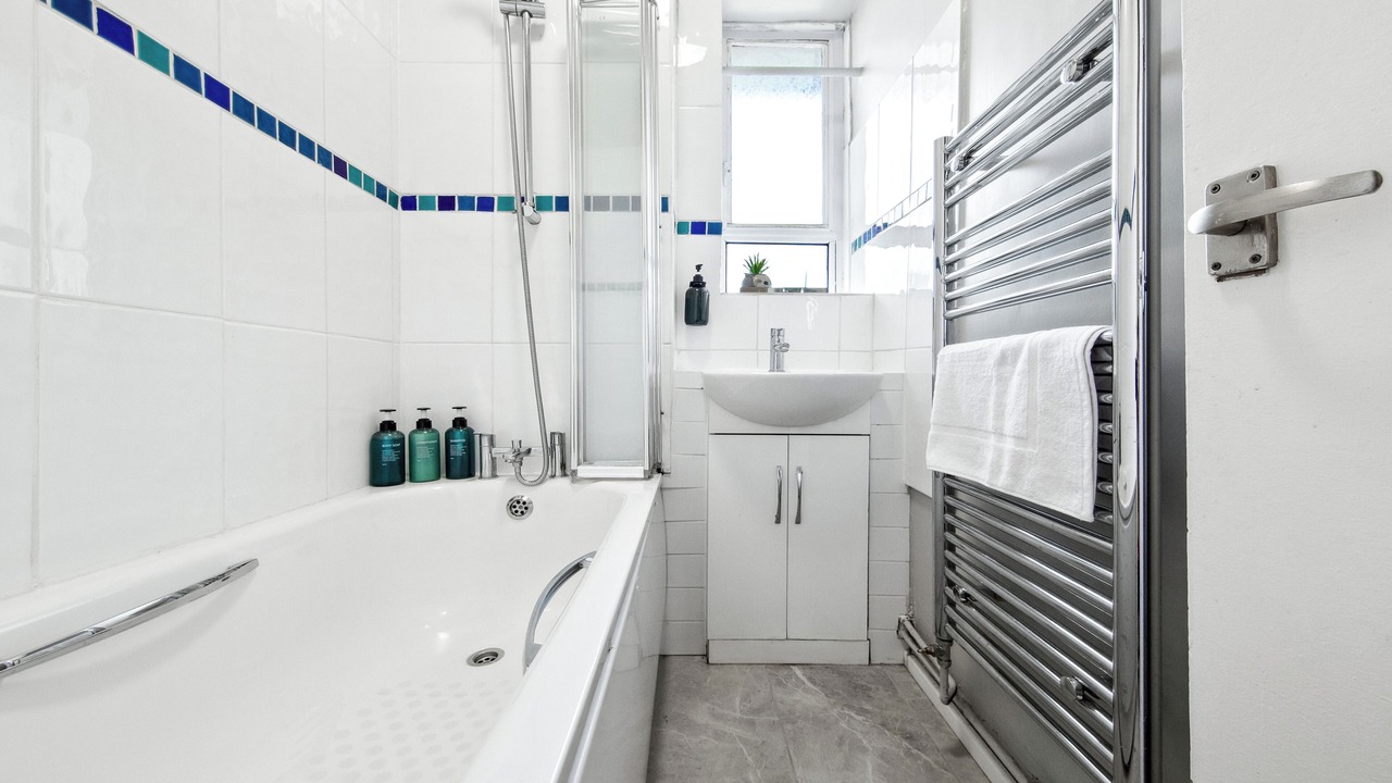 Photo of Bathroom in White City