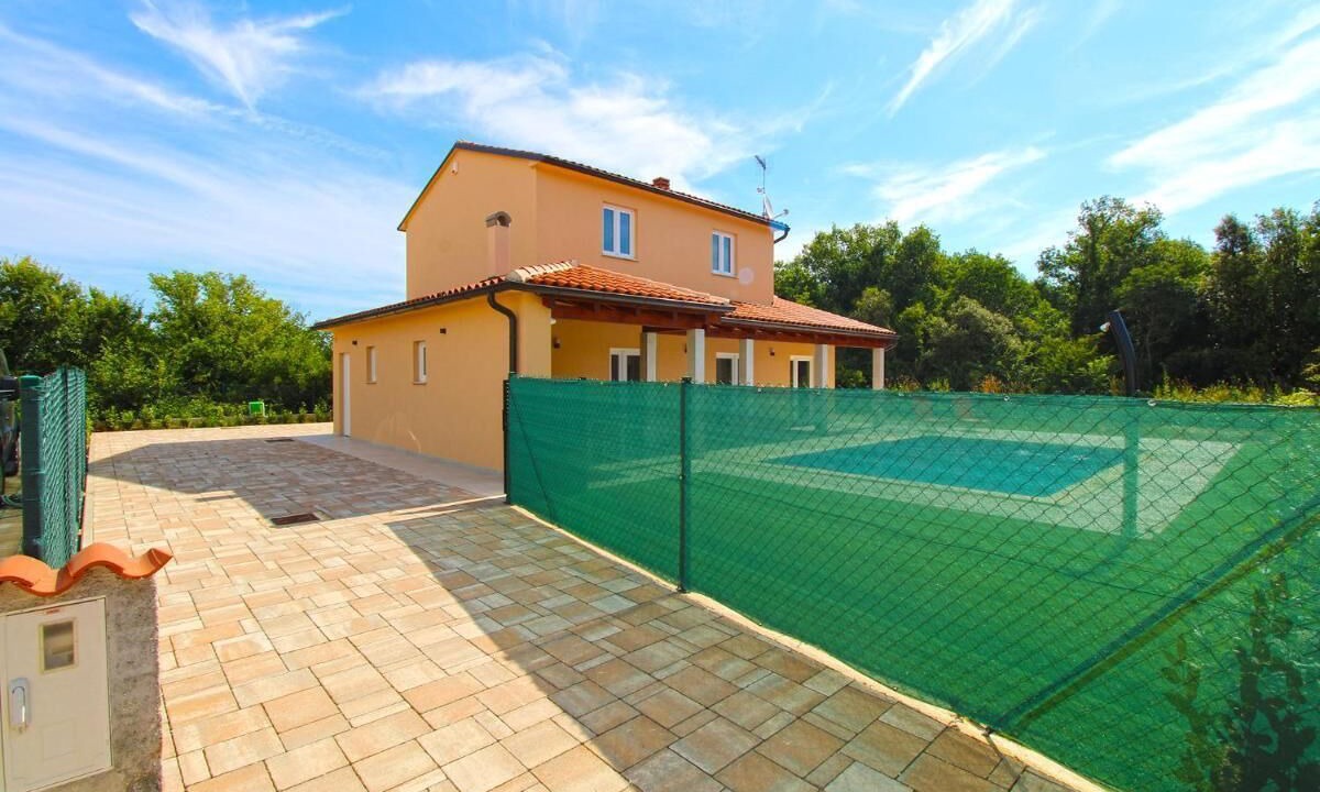 Photo of Outdoor in Pula