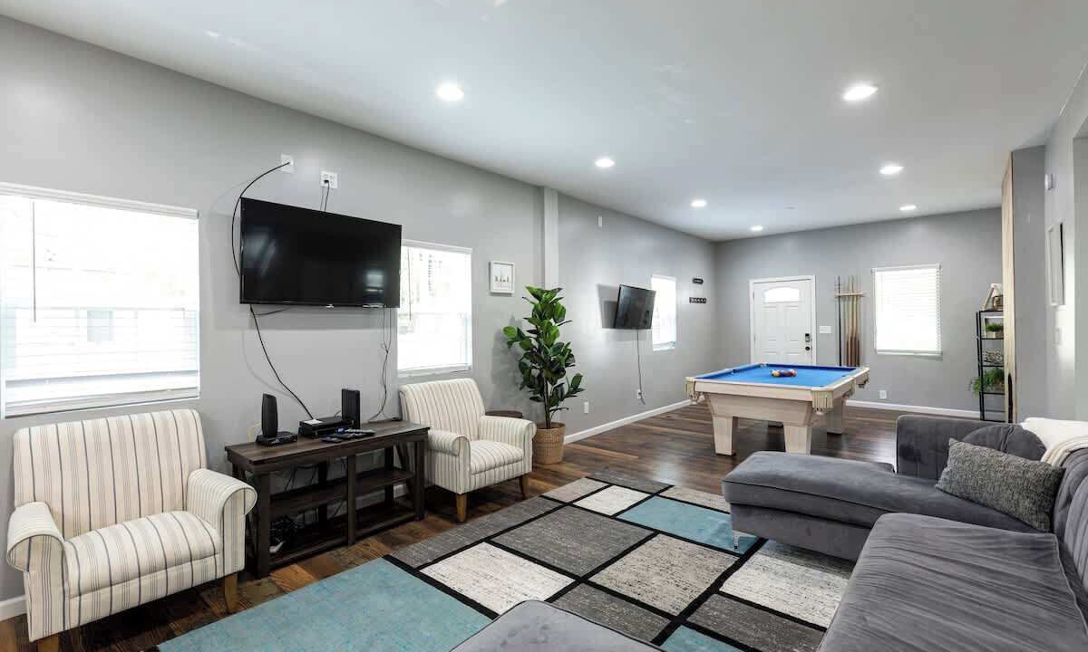 Photo of Livingroom in Indianapolis