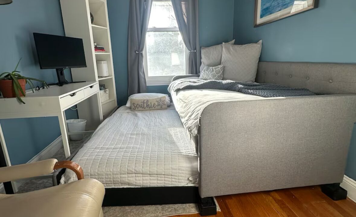 Photo of Bedroom in Columbus Park - Andrew Square