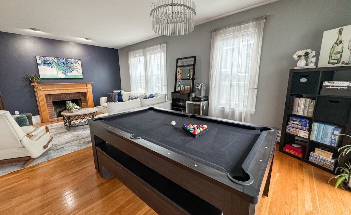 Photo of Livingroom in Columbus Park - Andrew Square