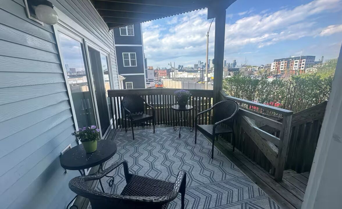 Photo of Patio Balcony in Columbus Park - Andrew Square
