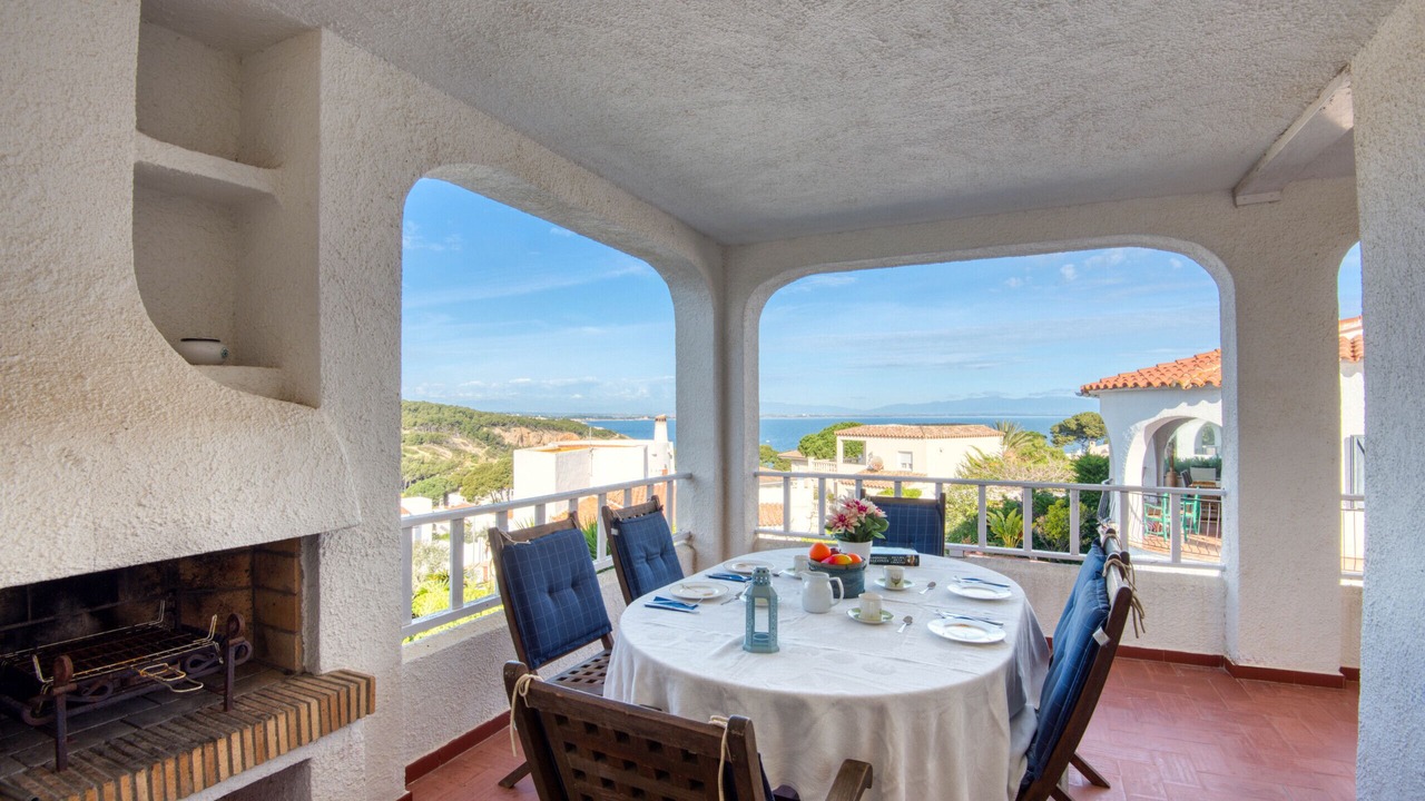 Photo of Others in L'Escala