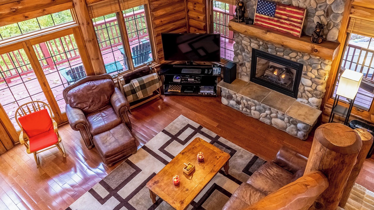 Photo of Livingroom in Slatyfork Farm