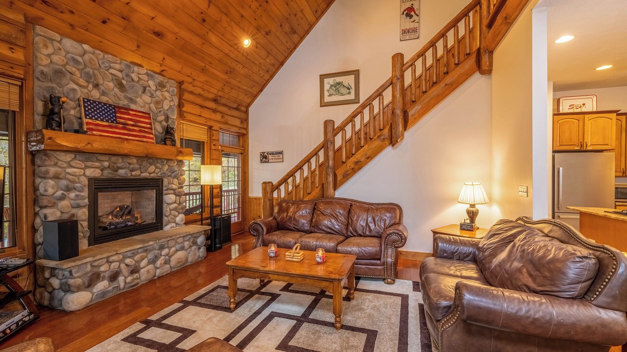 Photo of Livingroom in Slatyfork Farm