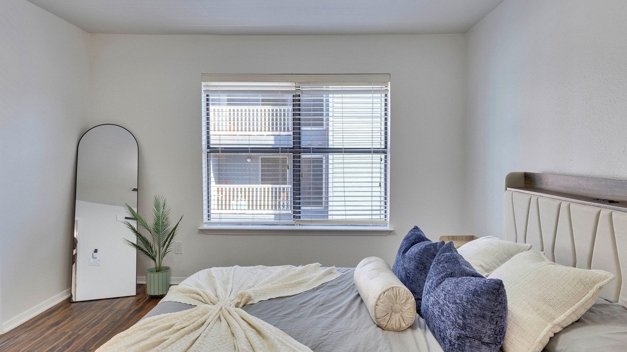 Photo of Bedroom in North Austin Civic Association