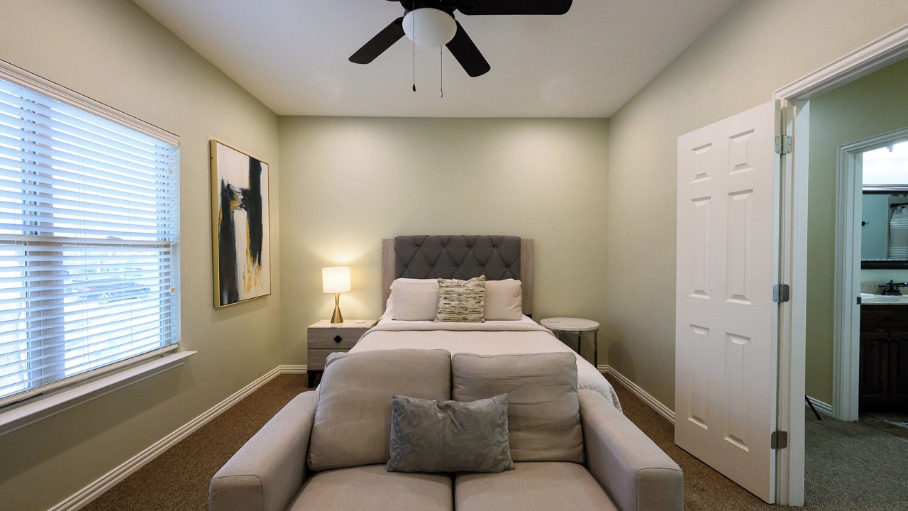 Photo of Bedroom in Era