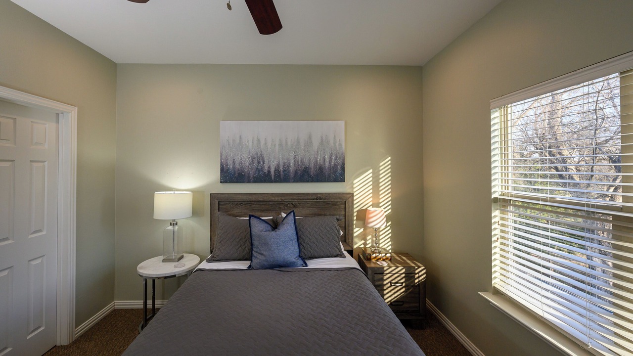 Photo of Bedroom in Era