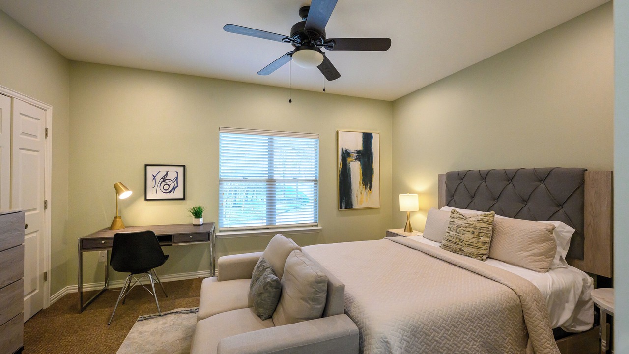 Photo of Bedroom in Era