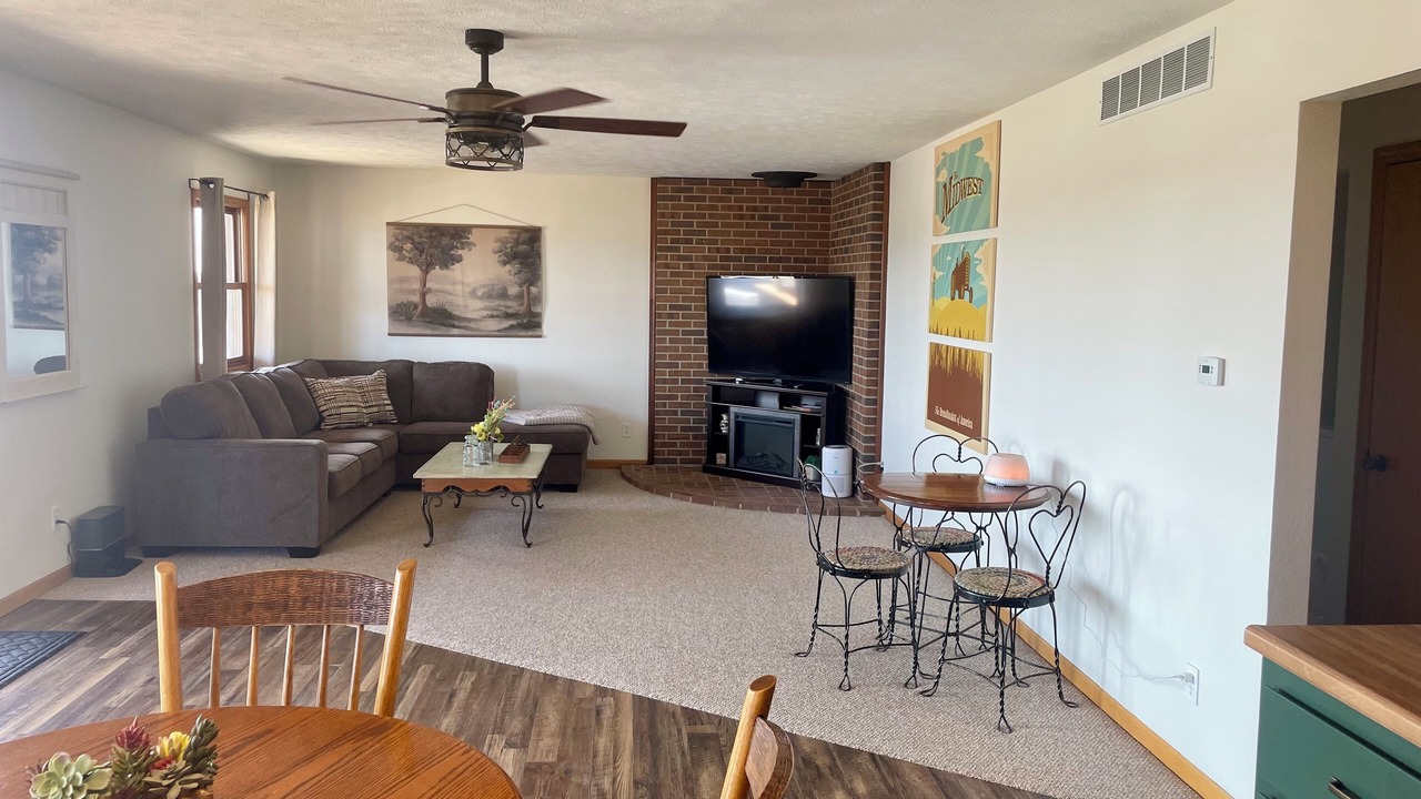 Photo of Livingroom in Salina