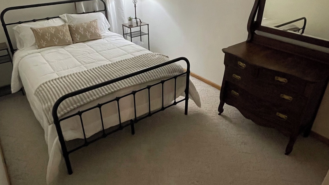Photo of Bedroom in Salina