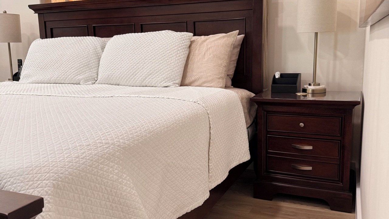 Photo of Bedroom in El Portal