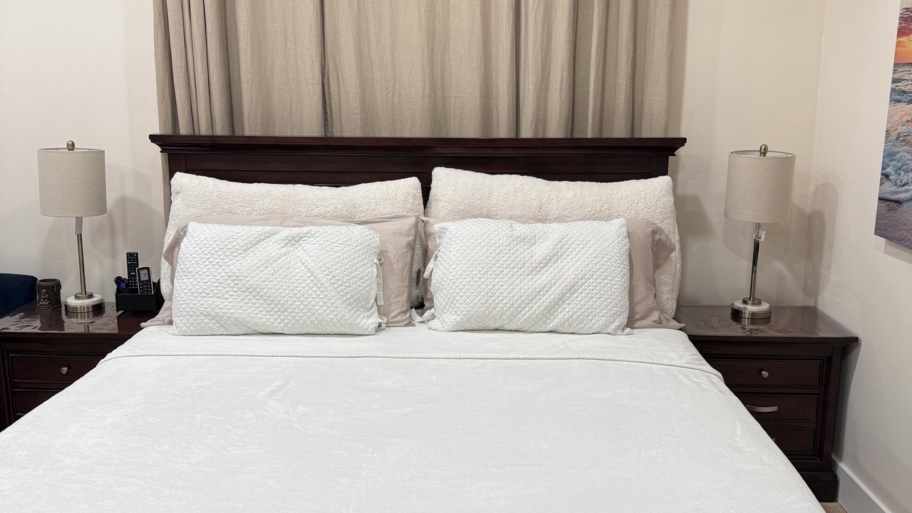 Photo of Bedroom in El Portal