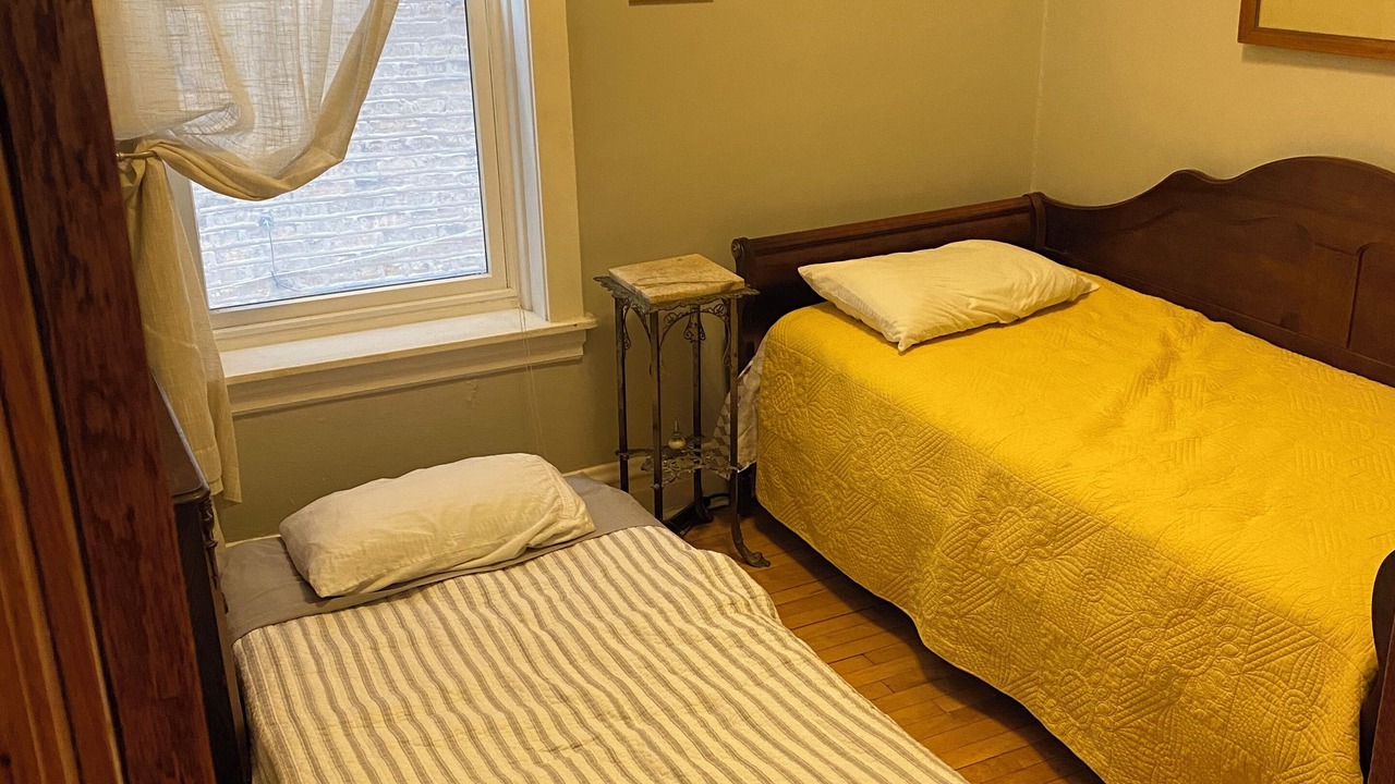 Photo of Bedroom in Logan Square