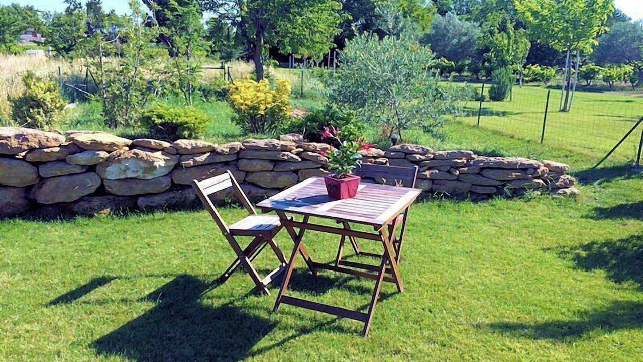 Photo of Others in Sainte-Cecile-les-Vignes