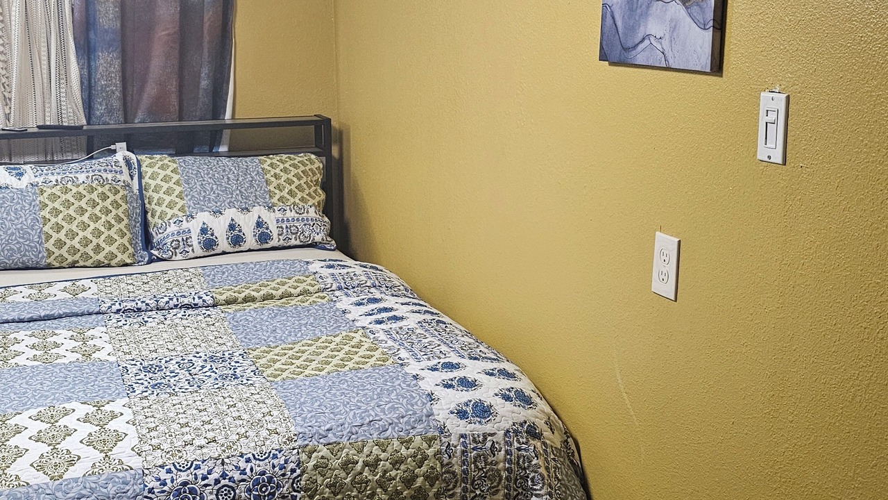 Photo of Bedroom in Carrolls