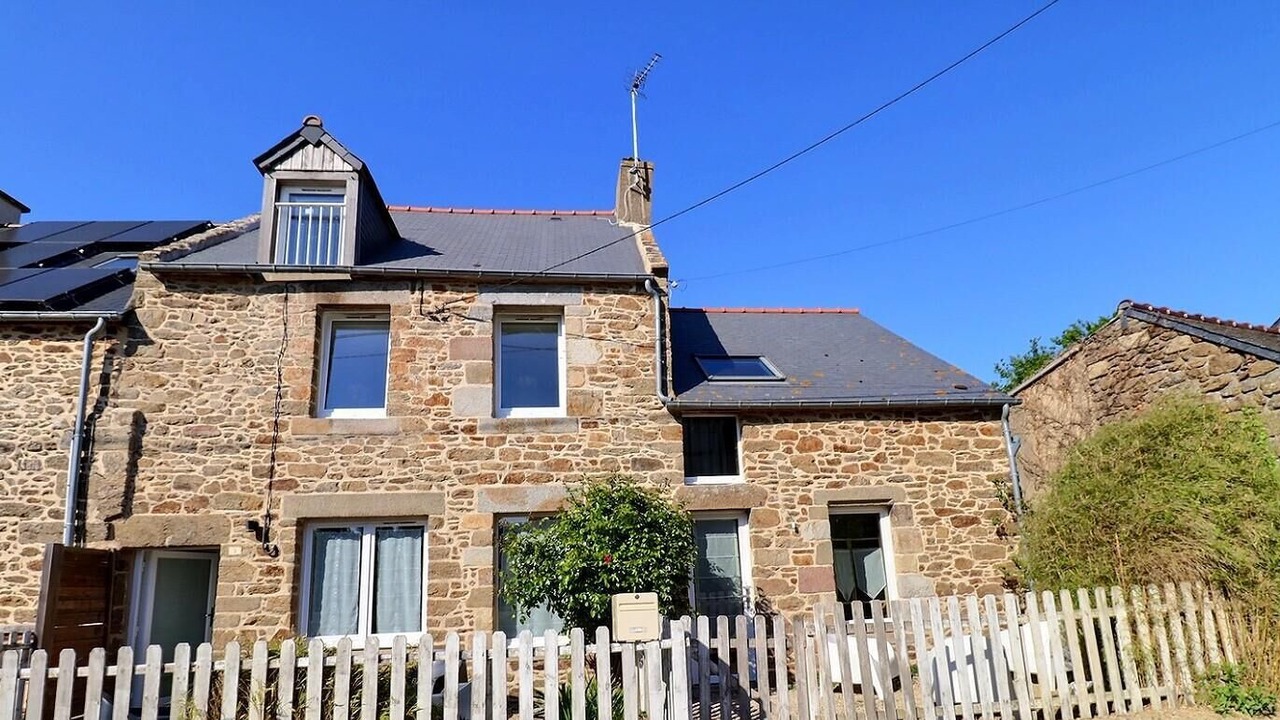 Photo of Outdoor in Saint-Coulomb