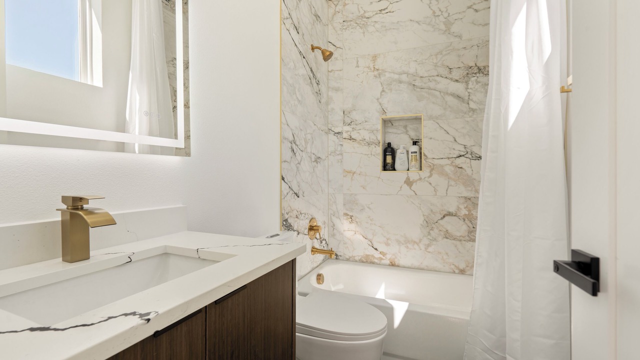 Photo of Bathroom in Old East Dallas