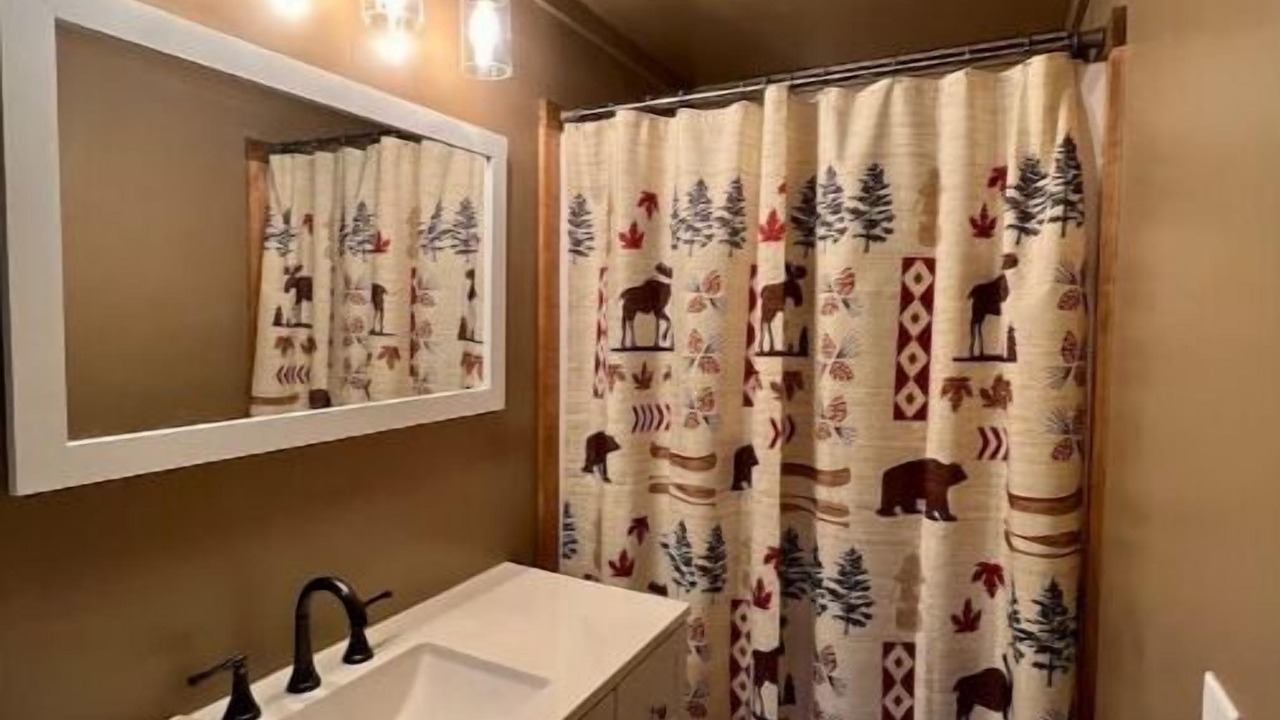 Photo of Bathroom in Lake Luzerne