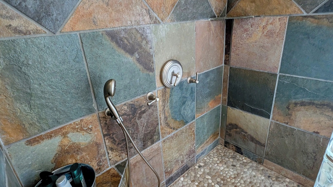 Photo of Bathroom in Cochise