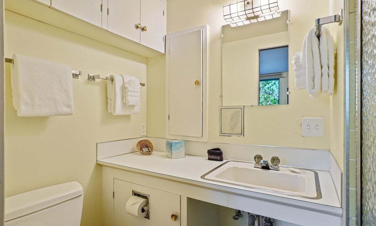 Photo of Bathroom in Arch Cape
