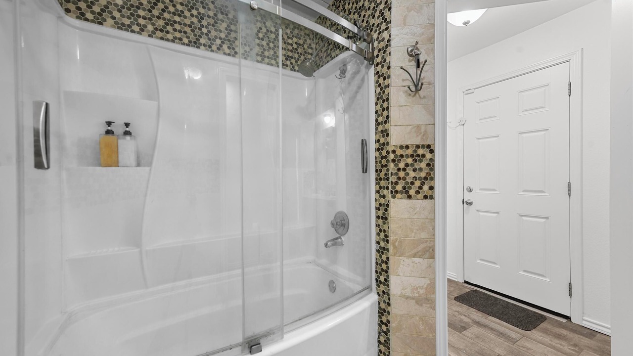 Photo of Bathroom in North Richland Hills