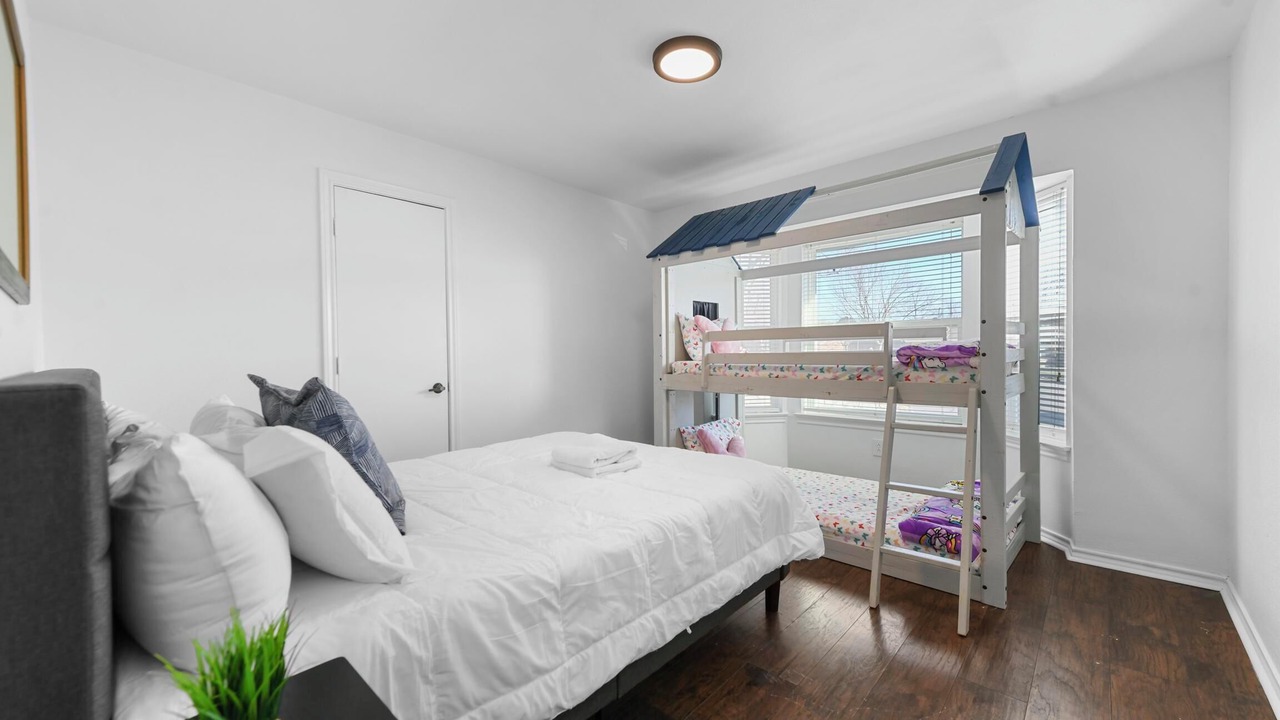 Photo of Bedroom in North Richland Hills