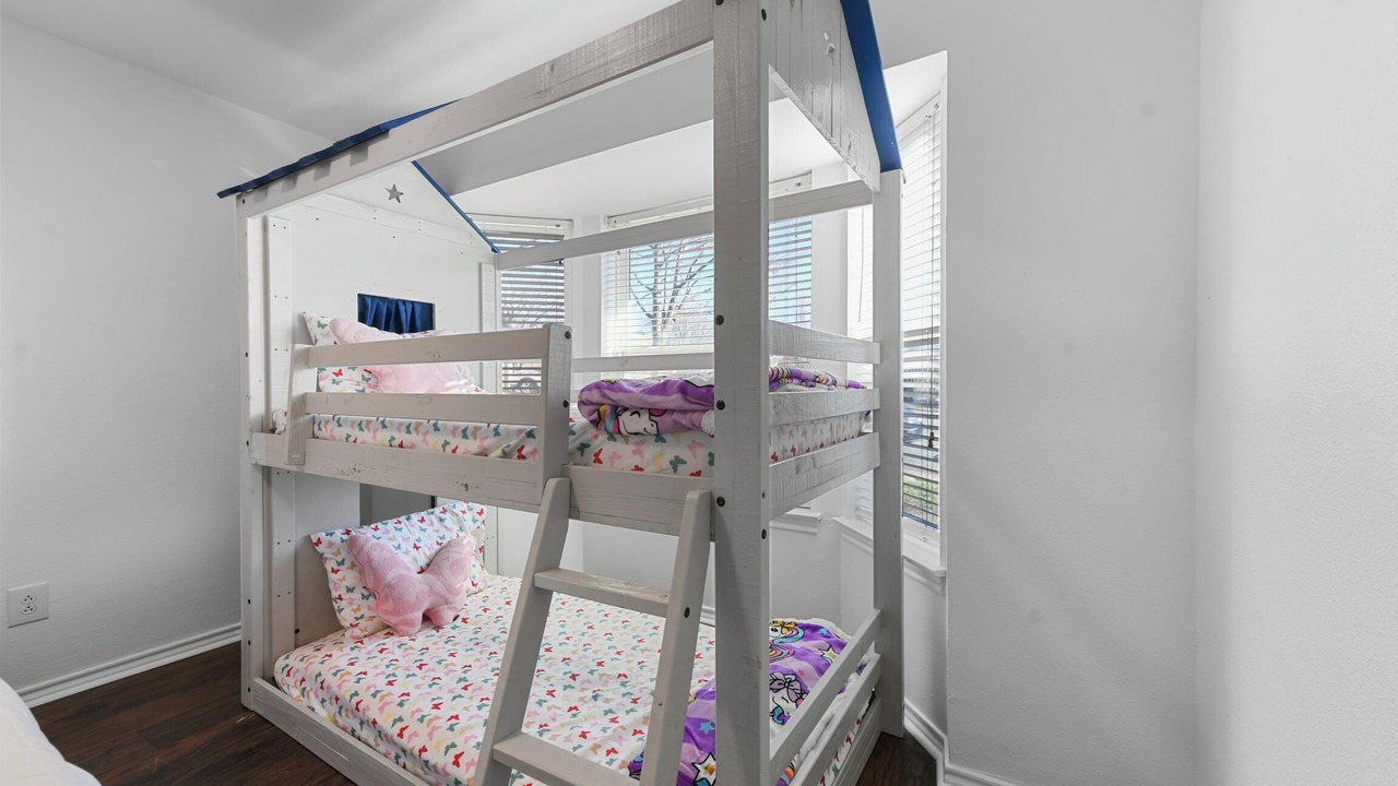 Photo of Bedroom in North Richland Hills