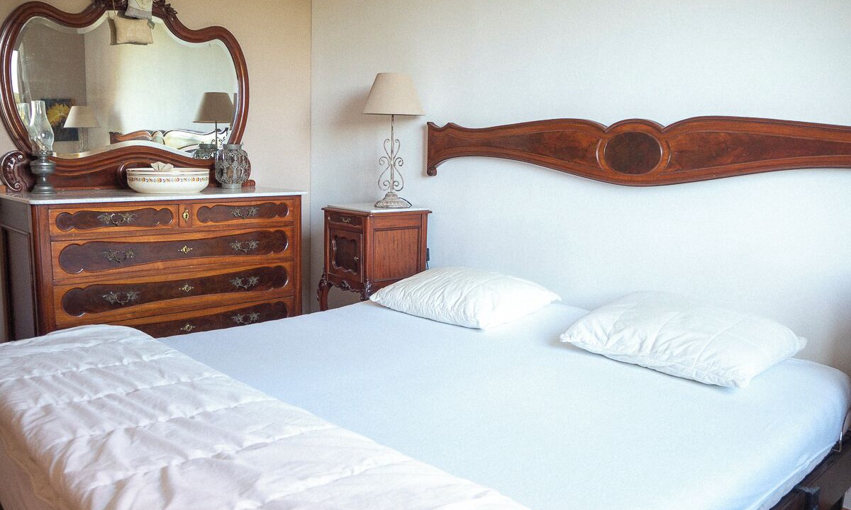 Photo of Bedroom in Saint-Etienne-les-Orgues