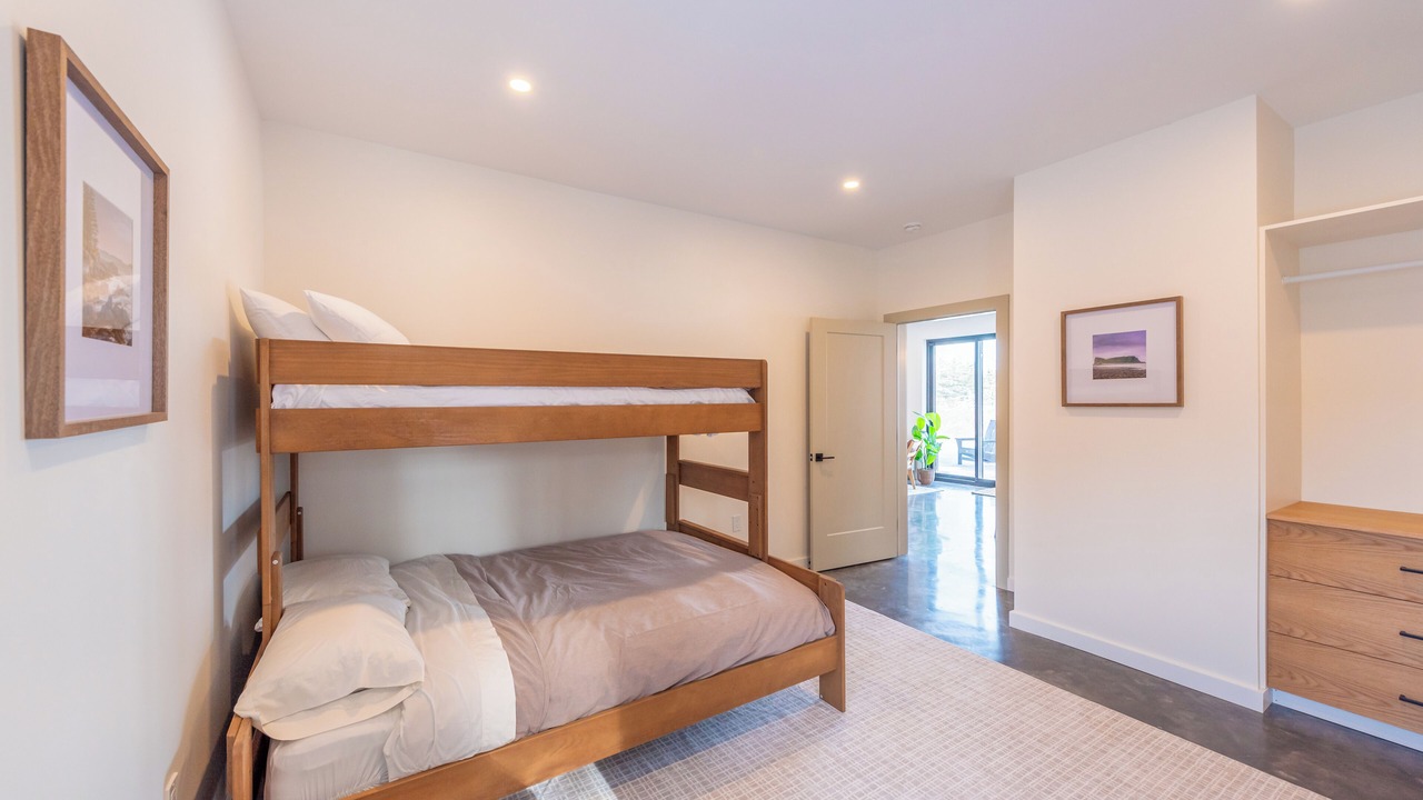 Photo of Bedroom in Beach Meadows