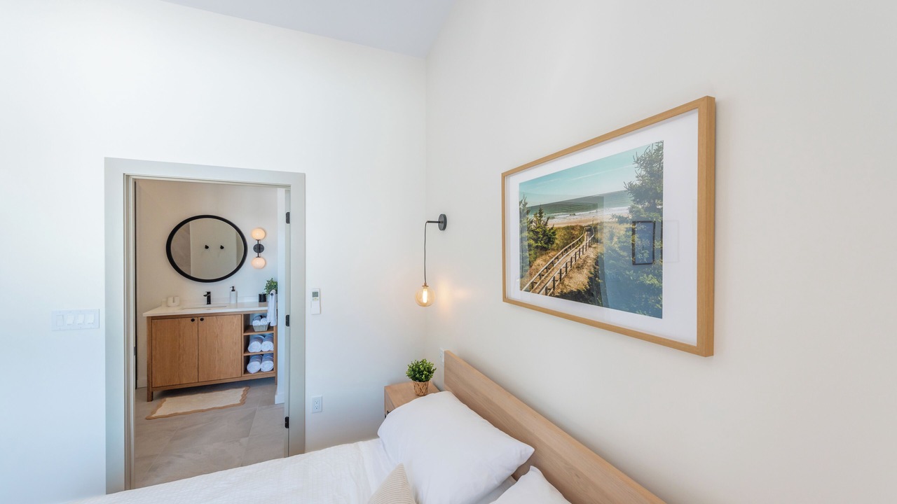 Photo of Bedroom in Beach Meadows