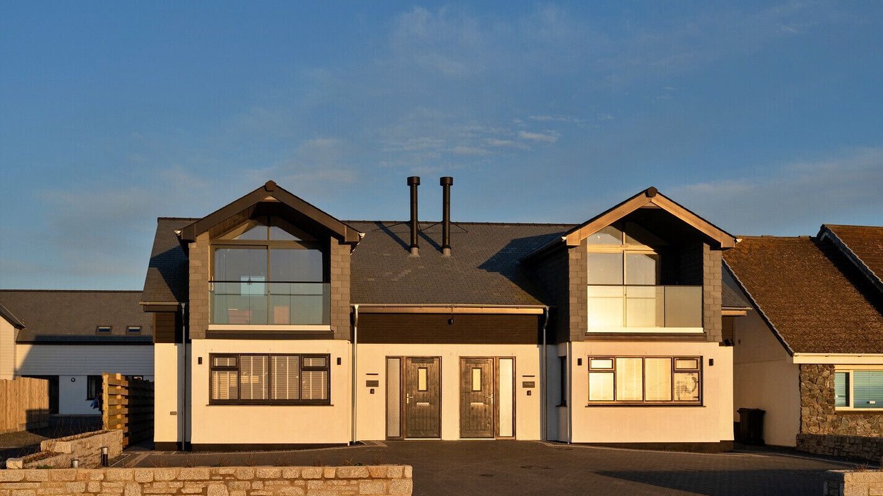 Photo of Outdoor in The Lizard