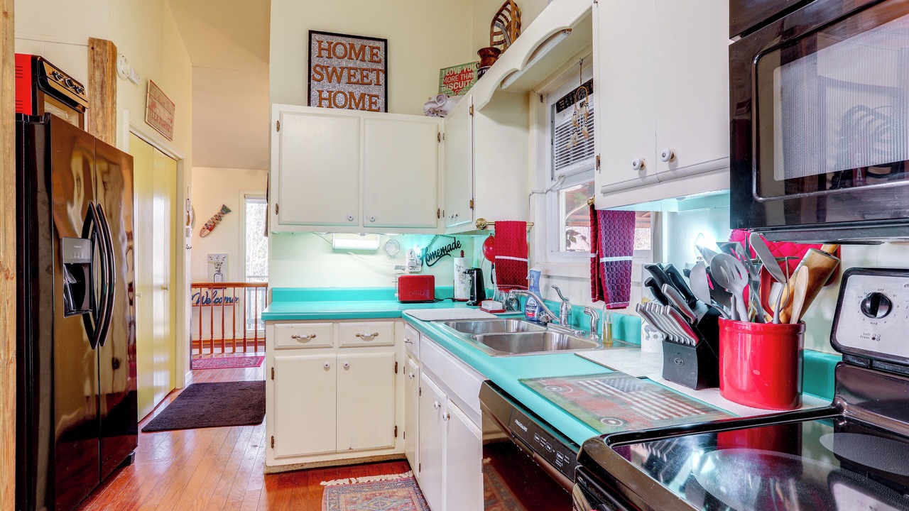 Photo of Kitchen in Hardy