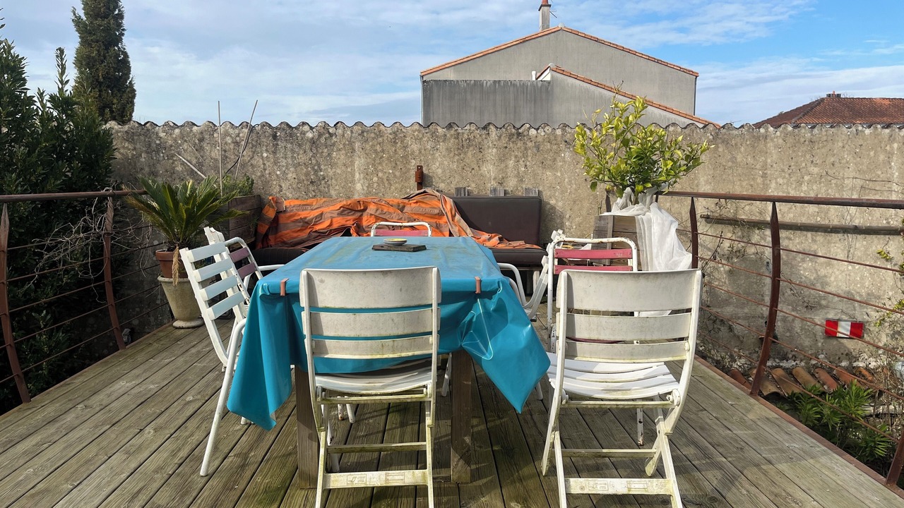 Photo of Outdoor in Centre Ville