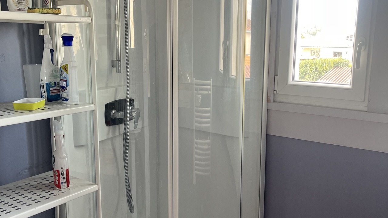 Photo of Bathroom in Centre Ville