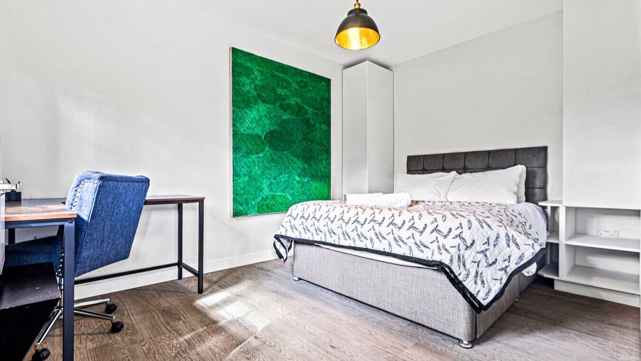 Photo of Bedroom in Hurley