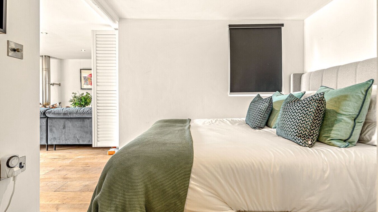 Photo of Bedroom in Henley