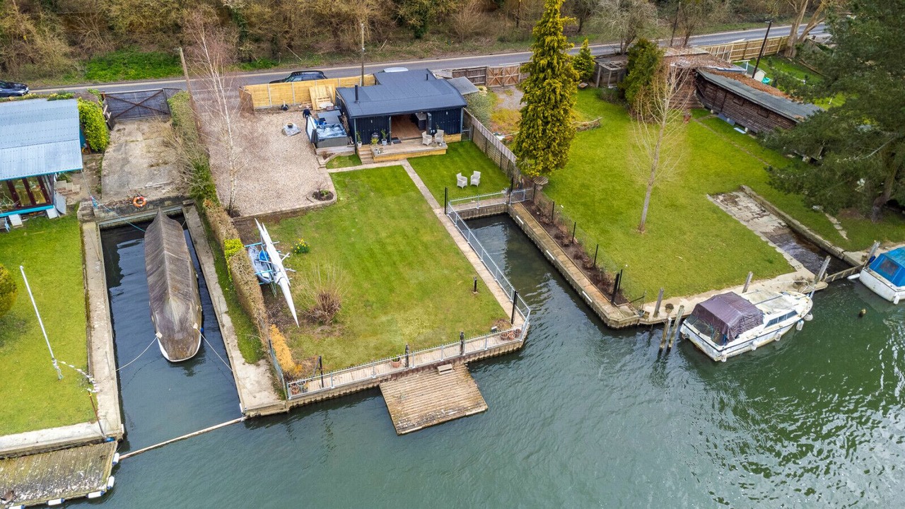 Photo of Outdoor in Henley