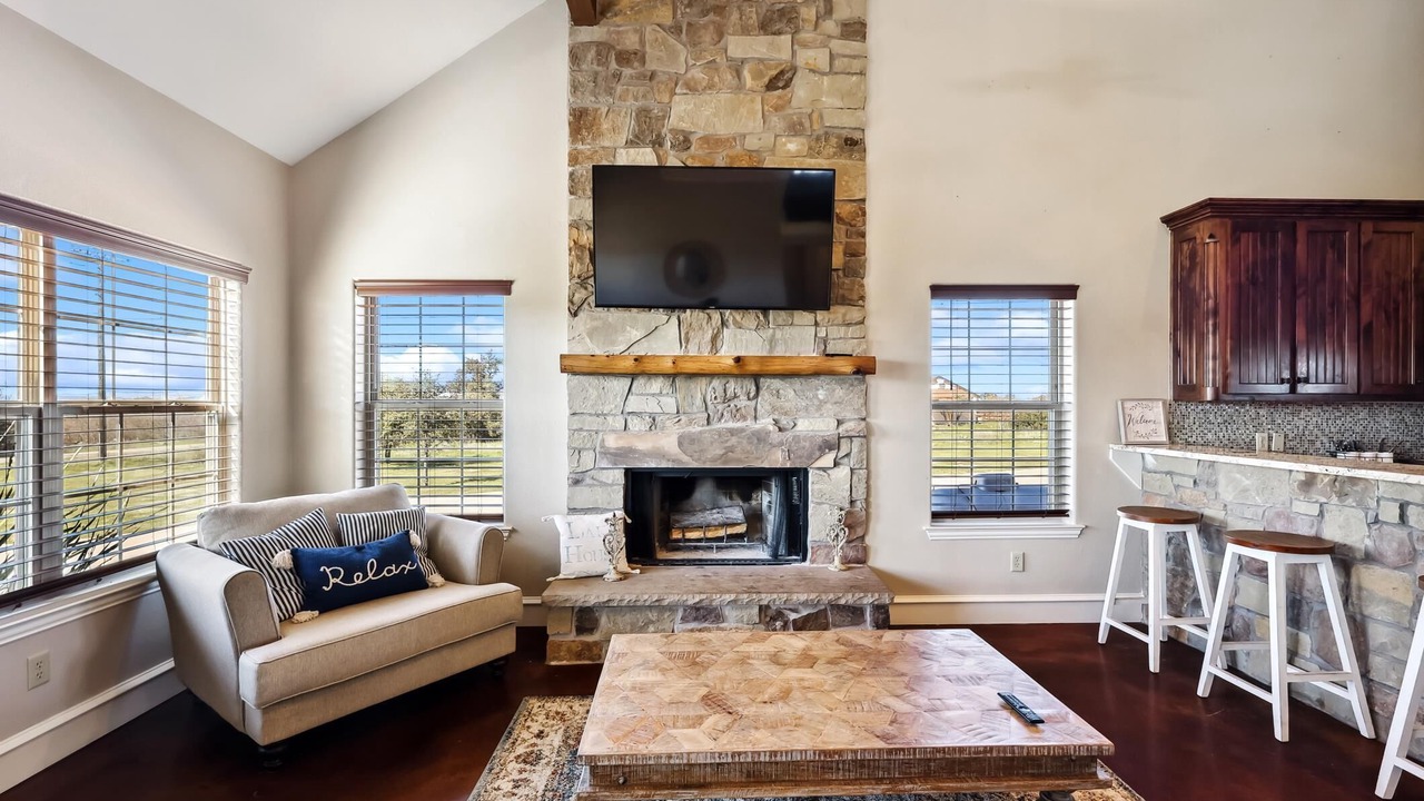 Photo of Livingroom in Palo Pinto County