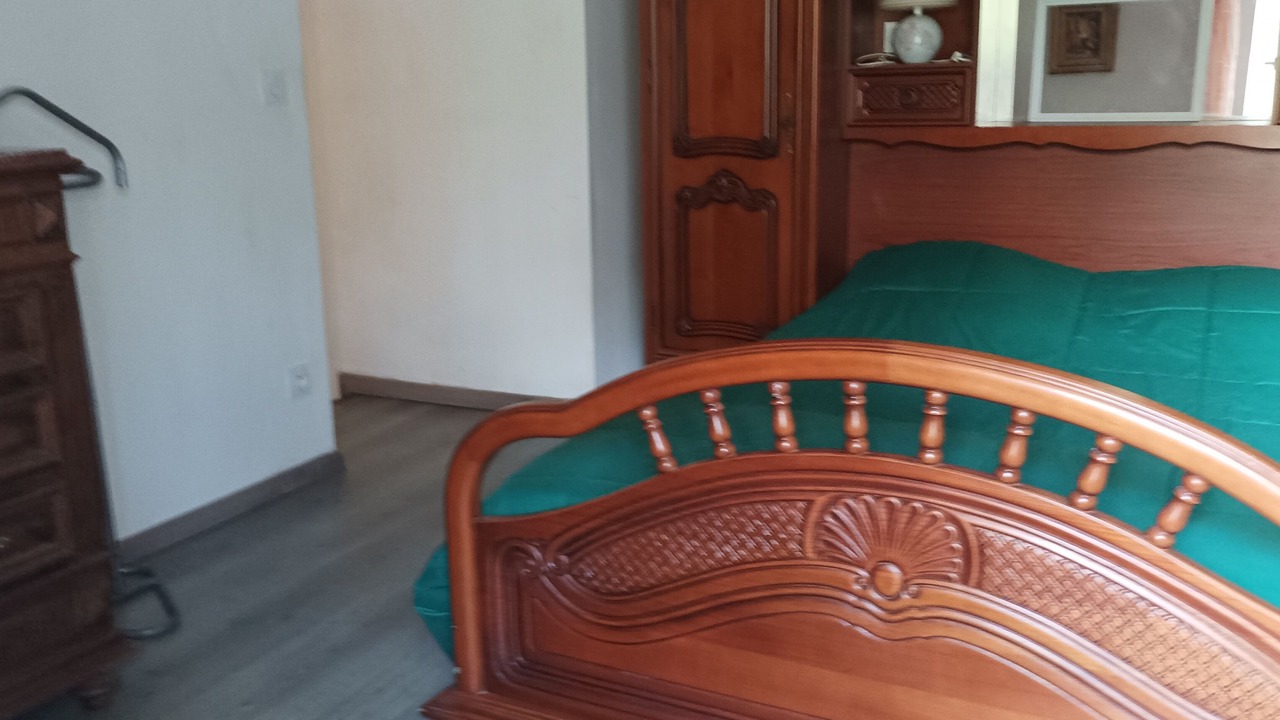 Photo of Bedroom in Saint-Salvy-de-la-Balme