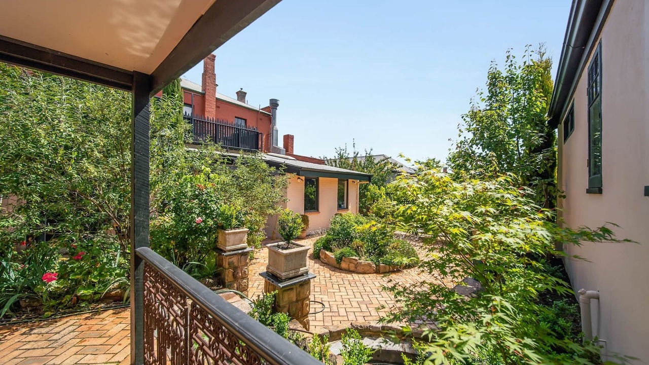 Photo of Others in Castlemaine