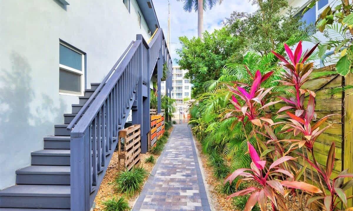Photo of Outdoor in Hendricks and Venice Isles