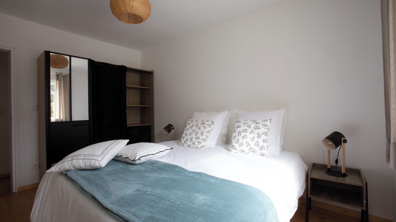 Photo of Bedroom in Condorcet