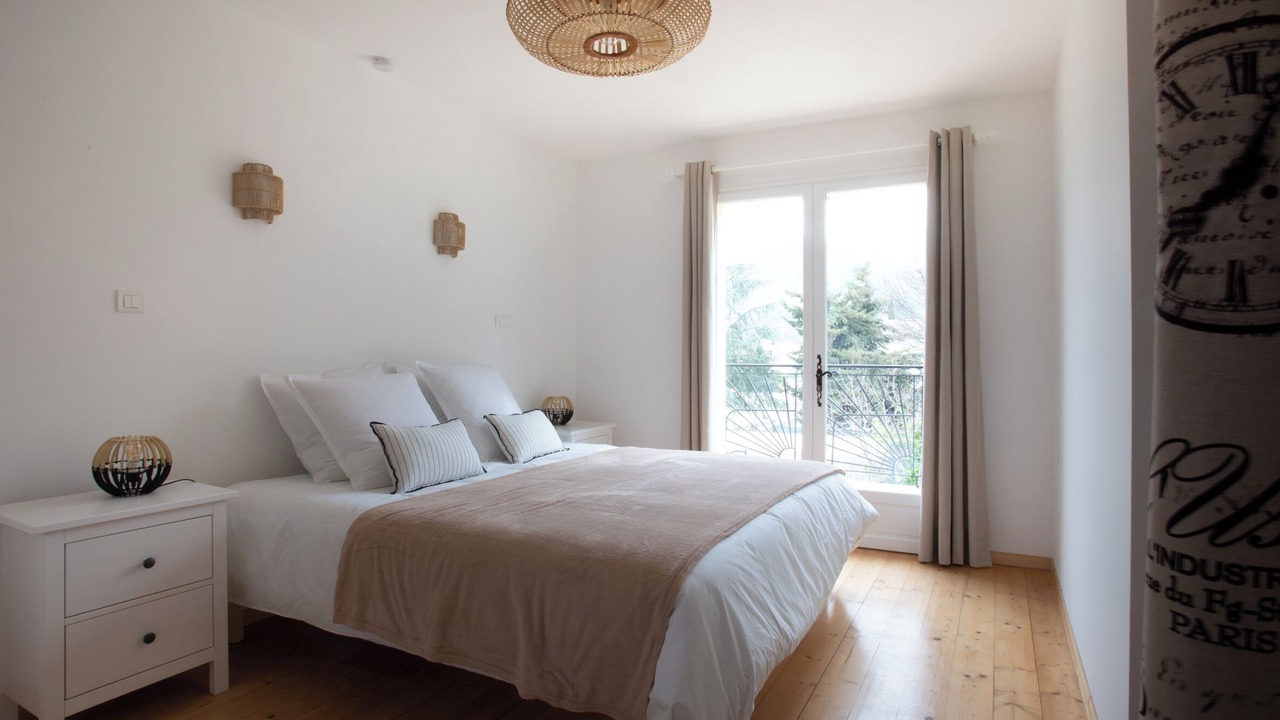 Photo of Bedroom in Condorcet