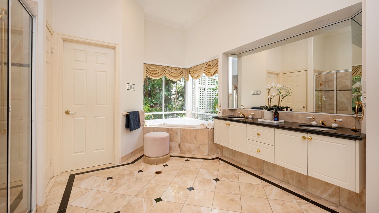 Photo of Others in Mount Eliza