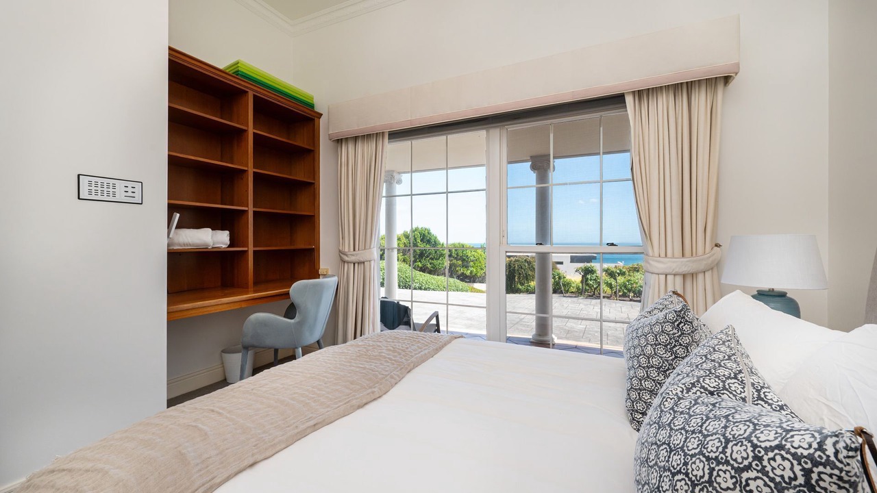 Photo of Bedroom in Mount Eliza